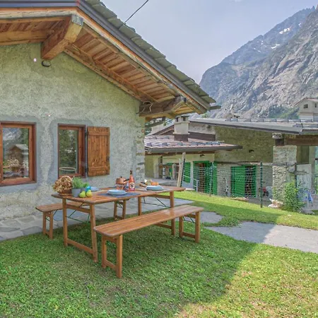 Girasole Val Veny Cir Vda 0151 Prázdninový dům Courmayeur