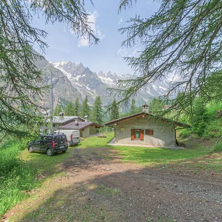 Casa vacanze Girasole Val Veny Cir Vda 0151 Courmayeur